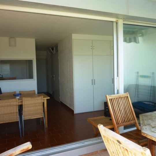  API AGENCE : Apartment | LE GRAU-DU-ROI (30240) | 31 m2 | 334 € 