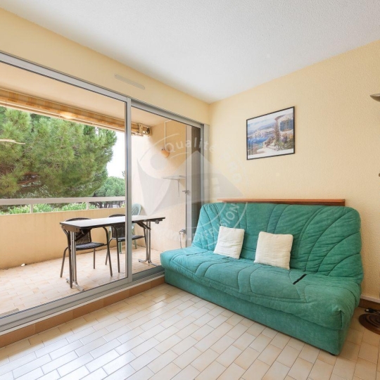  API AGENCE : Apartment | LE GRAU-DU-ROI (30240) | 31 m2 | 360 € 