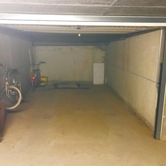  API AGENCE : Garage / Parking | LE GRAU-DU-ROI (30240) | 15 m2 | 27 000 € 