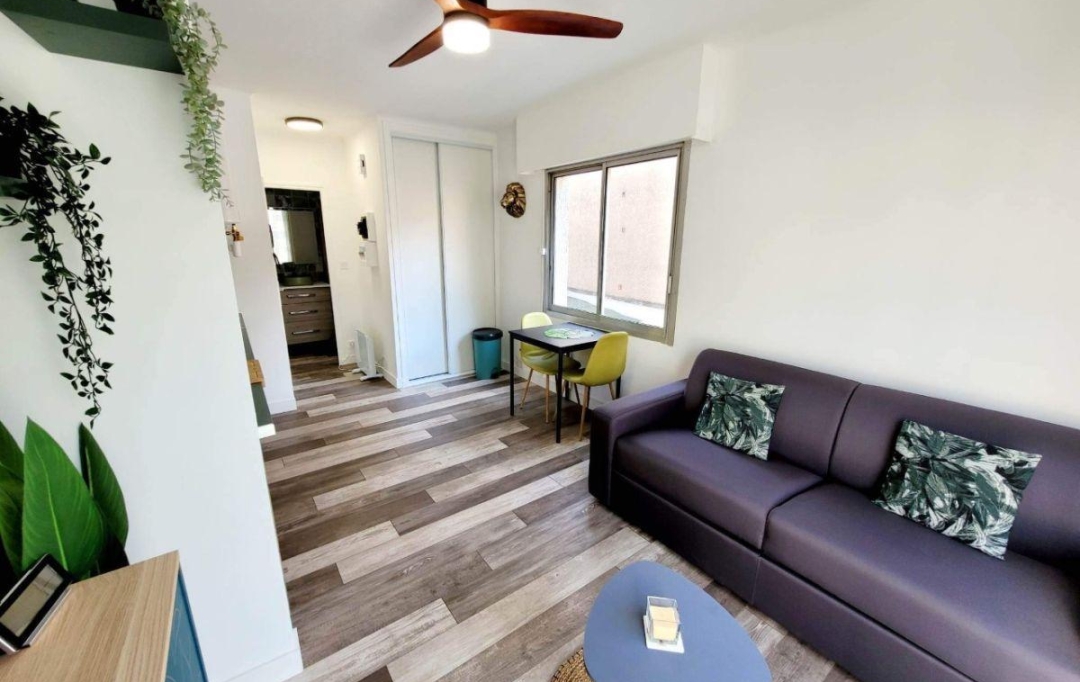 API AGENCE : Appartement | LE GRAU-DU-ROI (30240) | 20 m2 | 320 € 