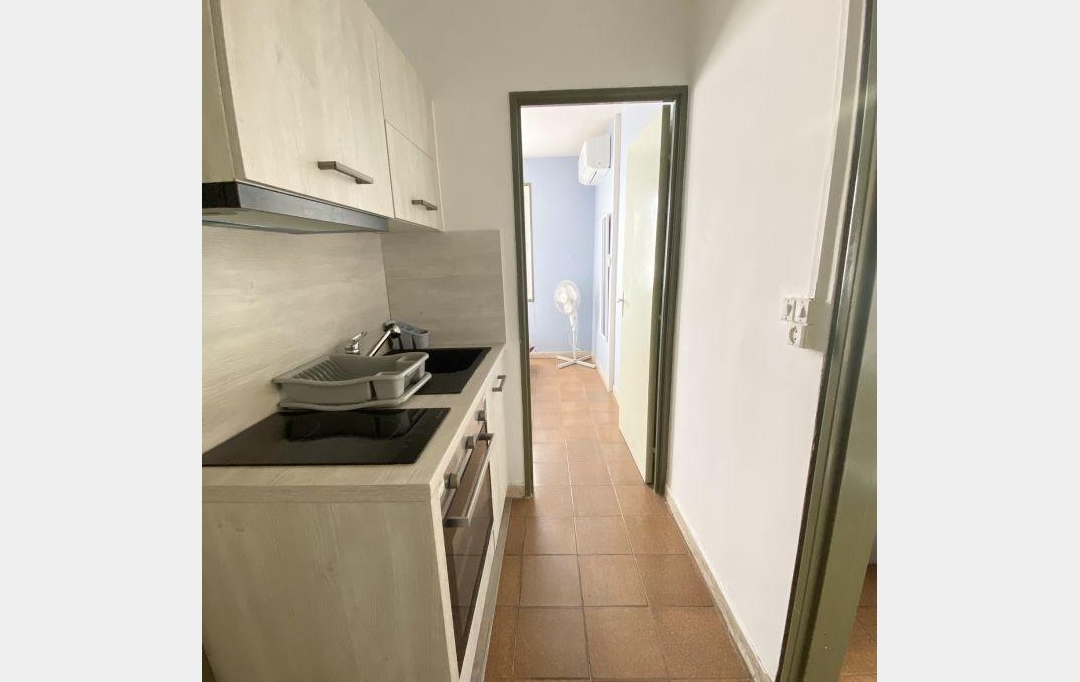 API AGENCE : Apartment | LE GRAU-DU-ROI (30240) | 30 m2 | 280 € 