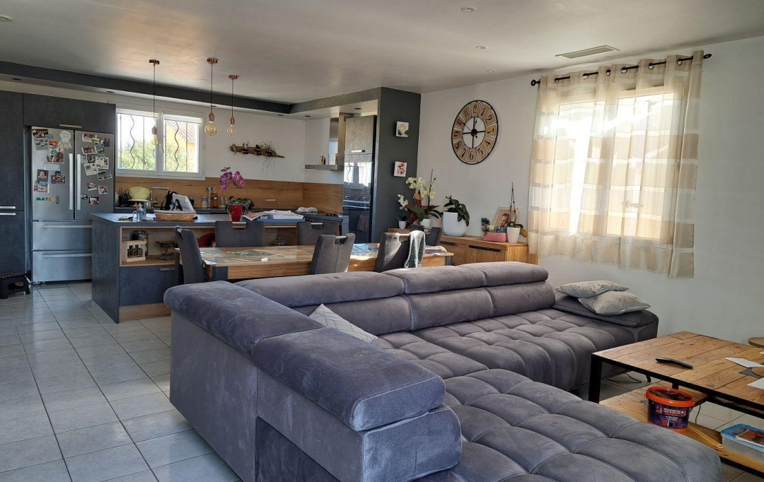 API AGENCE : Maison / Villa | SAINT-LAURENT-D'AIGOUZE (30220) | 90 m2 | 439 000 € 