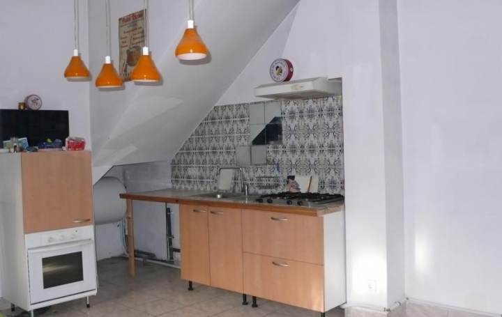 API AGENCE : Appartement | NIMES (30900) | 32 m2 | 390 € 