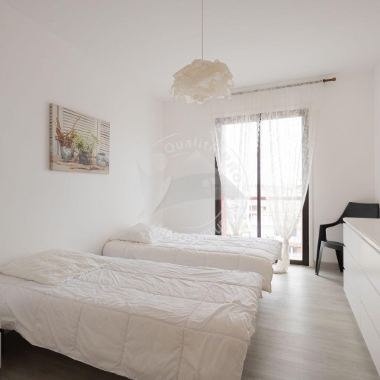 API AGENCE : Apartment | LE GRAU-DU-ROI (30240) | 70 m2 | 613 € 