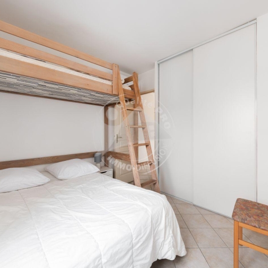  API AGENCE : Apartment | LE GRAU-DU-ROI (30240) | 59 m2 | 380 € 