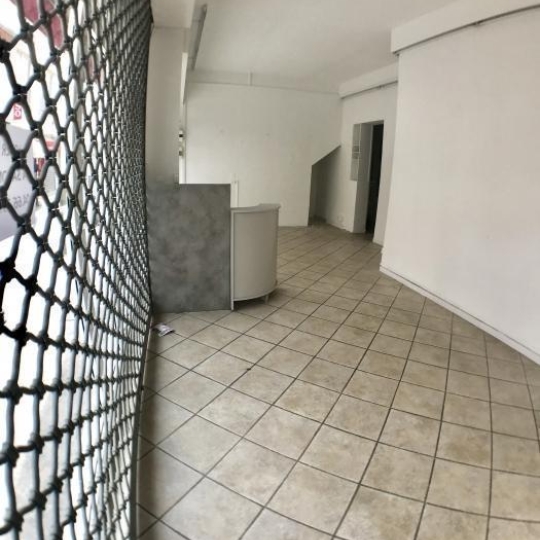  API AGENCE : Commercial | LE GRAU-DU-ROI (30240) | 35 m2 | 900 € 