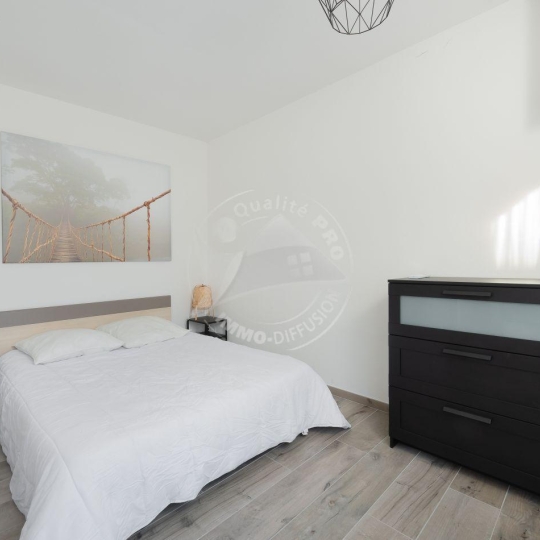  API AGENCE : Apartment | LE GRAU-DU-ROI (30240) | 65 m2 | 450 € 