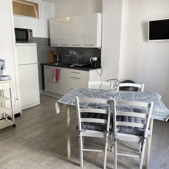  API AGENCE : Appartement | LE GRAU-DU-ROI (30240) | 43 m2 | 636 € 
