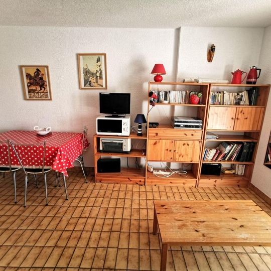  API AGENCE : Appartement | LE GRAU-DU-ROI (30240) | 25 m2 | 200 € 