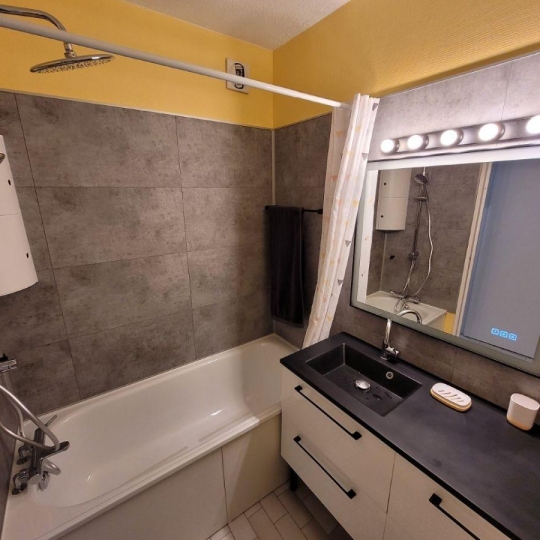  API AGENCE : Appartement | LE GRAU-DU-ROI (30240) | 43 m2 | 640 € 