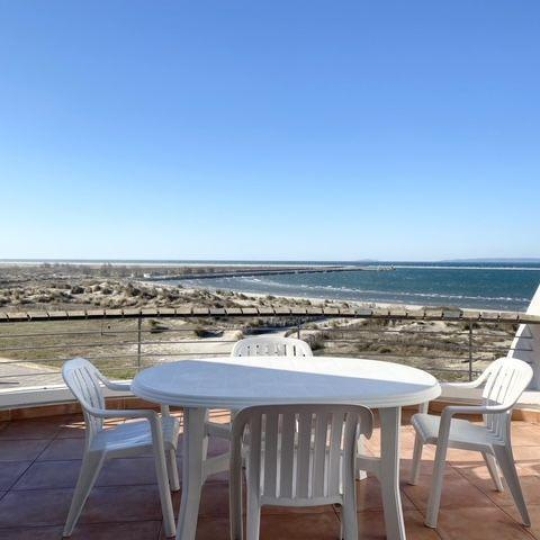  API AGENCE : Apartment | LE GRAU-DU-ROI (30240) | 62 m2 | 513 € 