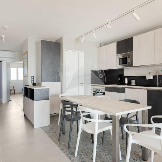  API AGENCE : Appartement | LE GRAU-DU-ROI (30240) | 65 m2 | 550 € 