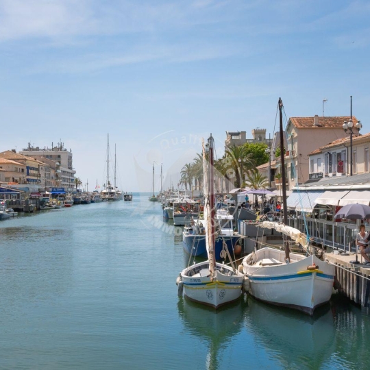  API AGENCE : Apartment | LE GRAU-DU-ROI (30240) | 70 m2 | 420 € 