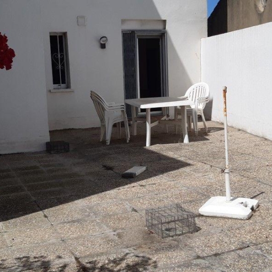  API AGENCE : Apartment | LE GRAU-DU-ROI (30240) | 70 m2 | 420 € 