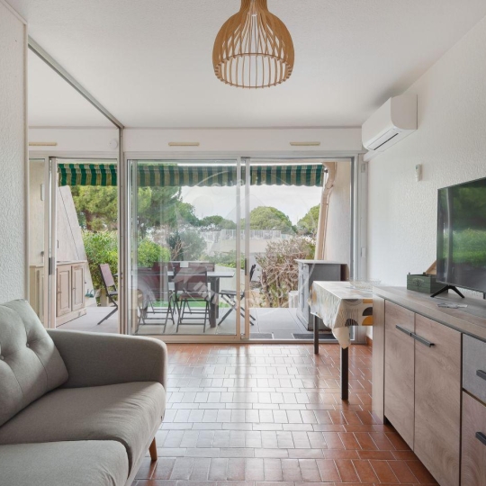  API AGENCE : Apartment | LE GRAU-DU-ROI (30240) | 41 m2 | 340 € 