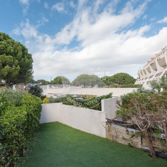  API AGENCE : Apartment | LE GRAU-DU-ROI (30240) | 41 m2 | 340 € 
