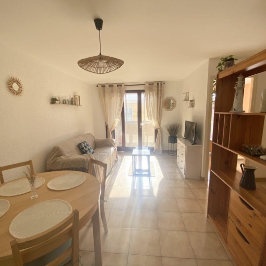  API AGENCE : Apartment | LE GRAU-DU-ROI (30240) | 36 m2 | 320 € 