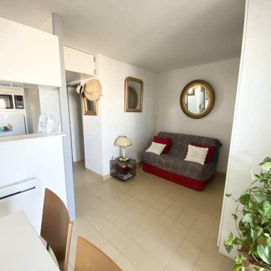  API AGENCE : Apartment | LE GRAU-DU-ROI (30240) | 30 m2 | 720 € 