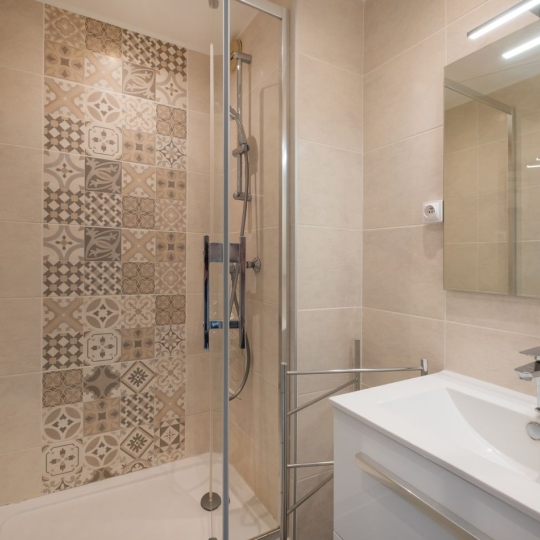  API AGENCE : Apartment | LE GRAU-DU-ROI (30240) | 30 m2 | 350 € 
