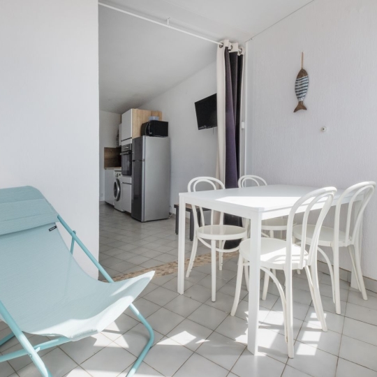  API AGENCE : Apartment | LE GRAU-DU-ROI (30240) | 30 m2 | 350 € 