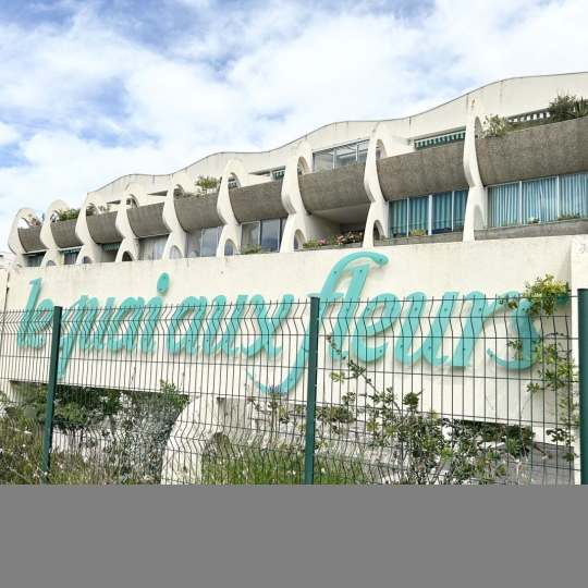 API AGENCE : Apartment | LE GRAU-DU-ROI (30240) | 20 m2 | 530 €   API AGENCE : Apartment | LE GRAU-DU-ROI (30240) | 20 m2 | 530 €