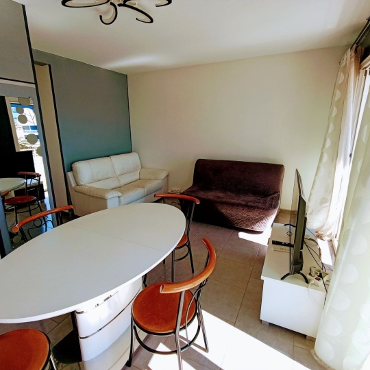  API AGENCE : Apartment | LE GRAU-DU-ROI (30240) | 30 m2 | 450 € 