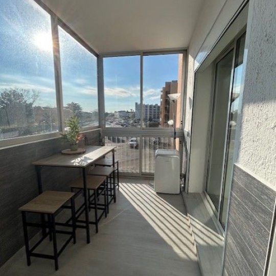  API AGENCE : Apartment | LE GRAU-DU-ROI (30240) | 31 m2 | 695 € 