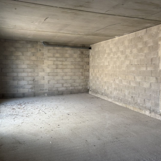  API AGENCE : Local / Bureau | LE GRAU-DU-ROI (30240) | 41 m2 | 750 € 