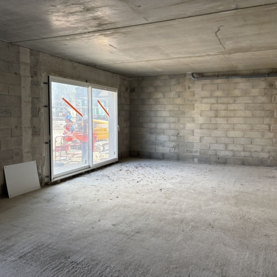  API AGENCE : Local / Bureau | LE GRAU-DU-ROI (30240) | 41 m2 | 750 € 