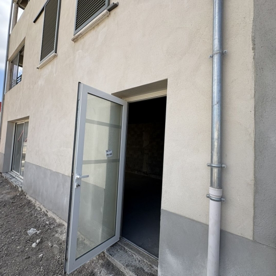  API AGENCE : Local / Bureau | LE GRAU-DU-ROI (30240) | 41 m2 | 750 € 