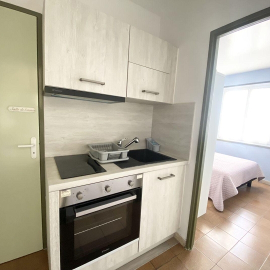  API AGENCE : Apartment | LE GRAU-DU-ROI (30240) | 30 m2 | 280 € 