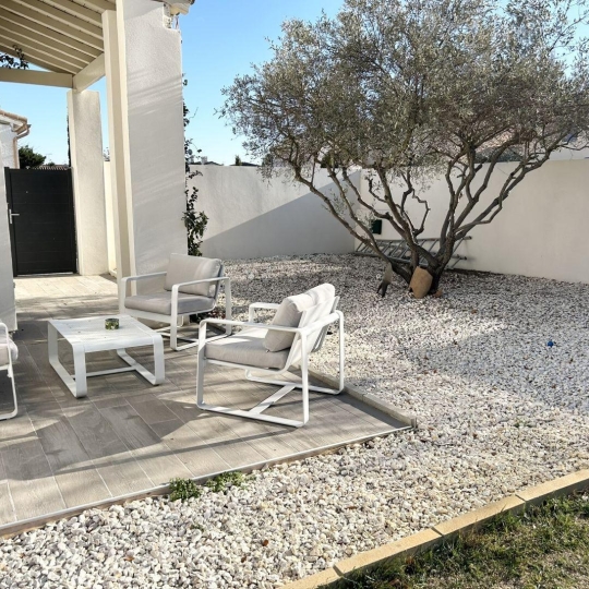  API AGENCE : Maison / Villa | AIGUES-MORTES (30220) | 100 m2 | 419 000 € 