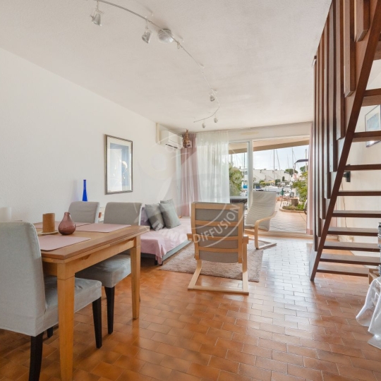  API AGENCE : Apartment | LE GRAU-DU-ROI (30240) | 50 m2 | 440 000 € 