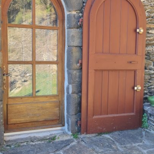  API AGENCE : House | SAINT-MARTIN-DE-LANSUSCLE (48110) | 89 m2 | 149 000 € 