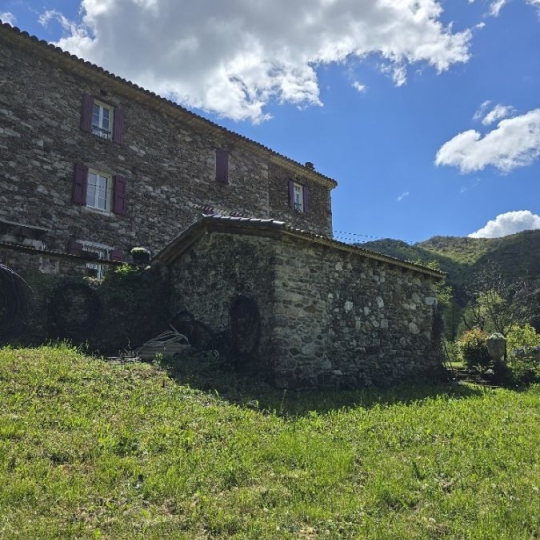  API AGENCE : Domain / Estate | L'ESTRECHURE (30124) | 321 m2 | 572 000 € 