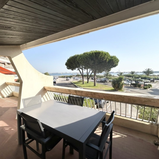  API AGENCE : Apartment | LE GRAU-DU-ROI (30240) | 32 m2 | 229 000 € 
