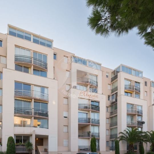  API AGENCE : Apartment | LE GRAU-DU-ROI (30240) | 37 m2 | 230 500 € 