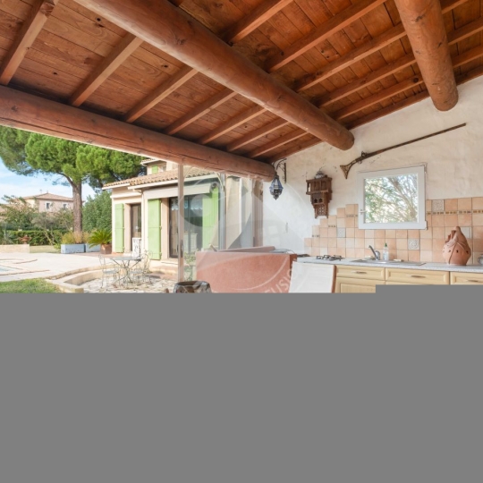  API AGENCE : Maison / Villa | AIGUES-MORTES (30220) | 160 m2 | 860 000 € 
