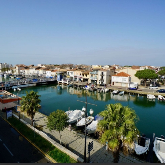  API AGENCE : Building | LE GRAU-DU-ROI (30240) | 165 m2 | 1 110 820 € 