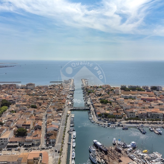  API AGENCE : Building | LE GRAU-DU-ROI (30240) | 165 m2 | 1 110 820 € 