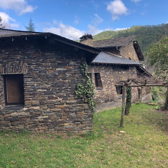  API AGENCE : House | SAINTE-CROIX-VALLEE-FRANCAISE (48110) | 275 m2 | 550 000 € 