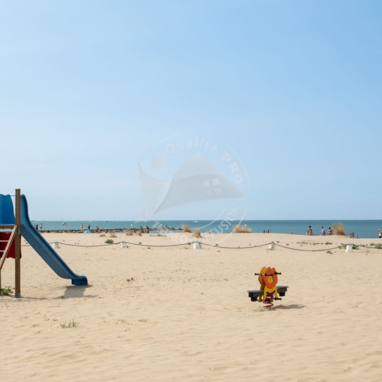  API AGENCE : Appartement | LE GRAU-DU-ROI (30240) | 28 m2 | 250 000 € 