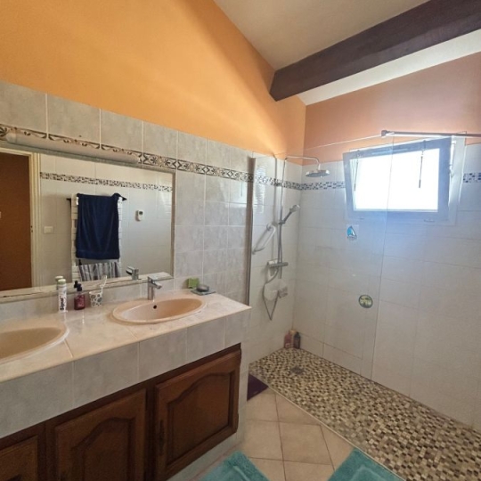  API AGENCE : Maison / Villa | AIGUES-MORTES (30220) | 108 m2 | 415 000 € 