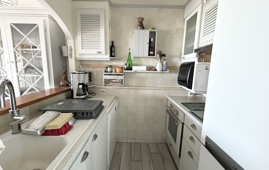API AGENCE : Appartement | LE GRAU-DU-ROI (30240) | 45 m2 | 580 € 