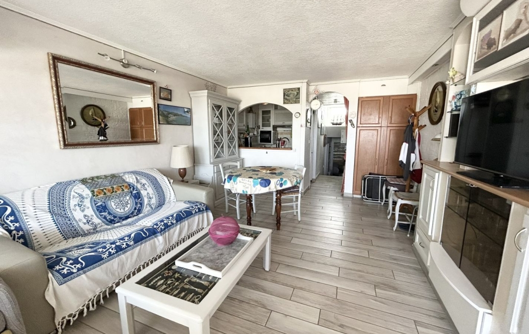 API AGENCE : Appartement | LE GRAU-DU-ROI (30240) | 45 m2 | 580 € 