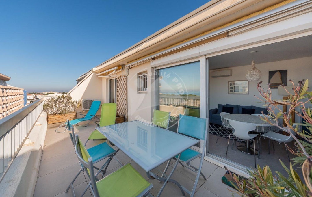 API AGENCE : Apartment | LE GRAU-DU-ROI (30240) | 33 m2 | 374 € 