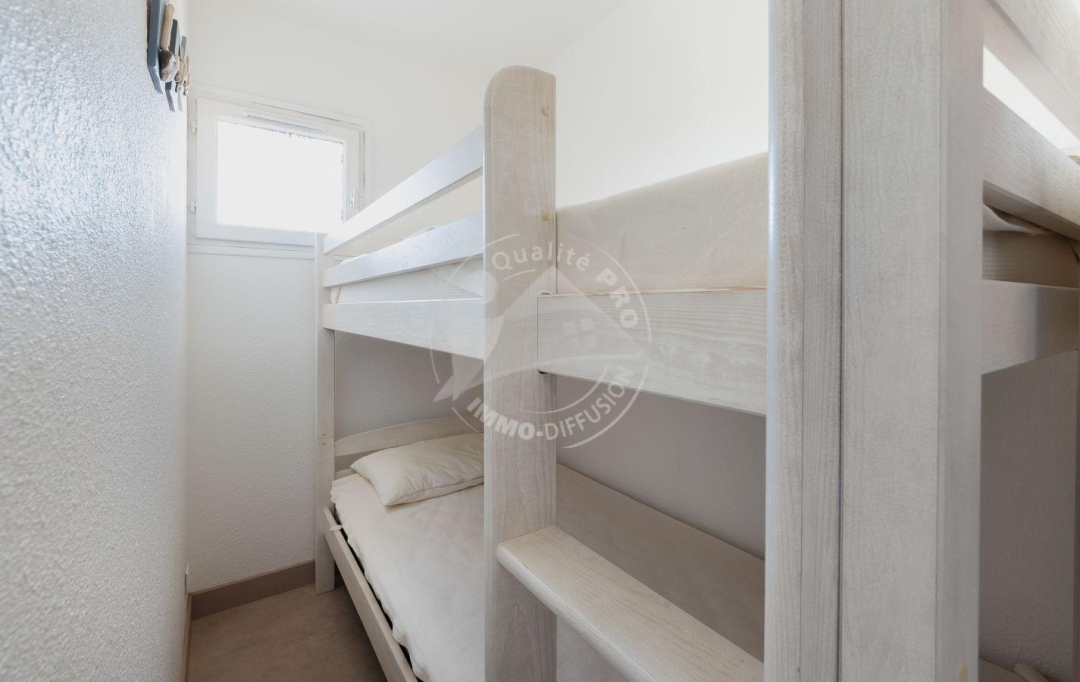 API AGENCE : Apartment | LE GRAU-DU-ROI (30240) | 33 m2 | 374 € 