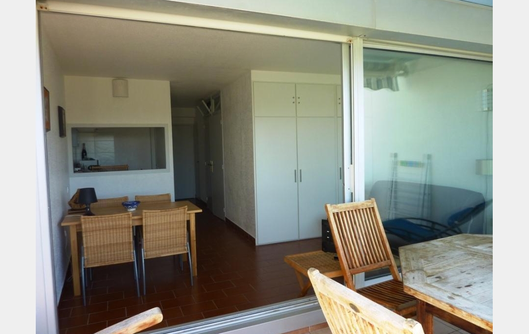 API AGENCE : Appartement | LE GRAU-DU-ROI (30240) | 31 m2 | 334 € 