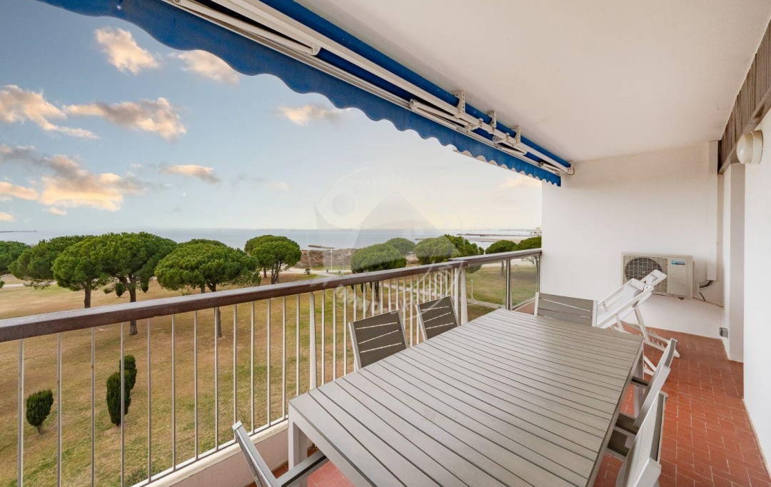 API AGENCE : Apartment | LE GRAU-DU-ROI (30240) | 70 m2 | 613 € 