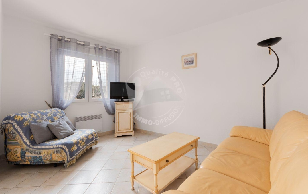 API AGENCE : Apartment | LE GRAU-DU-ROI (30240) | 59 m2 | 334 € 